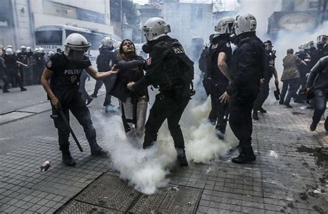 Les Émeutes de Gezi;  Révoltes Sociales Contemporaines et la Question identitaire Turque du 21e Siècle